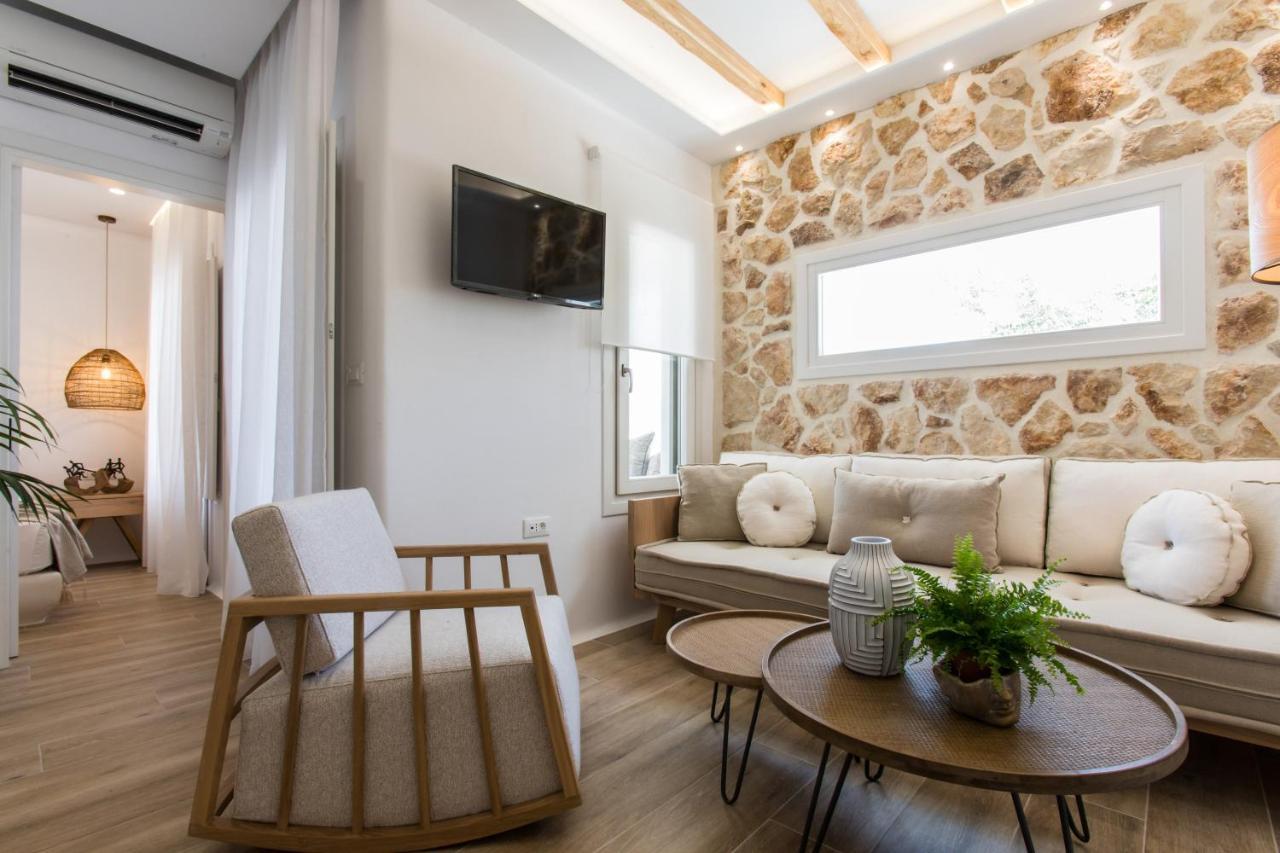 Arsenis Luxury Villas Plaka  Exterior photo